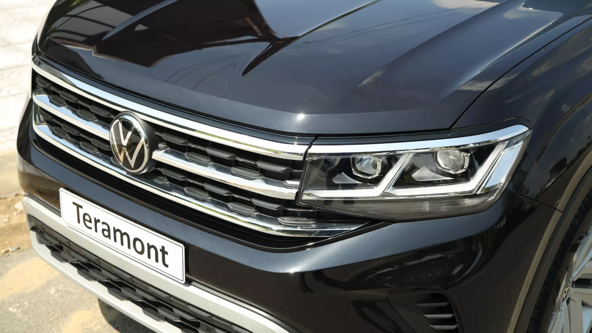 Đầu xe Volkswagen Teramont với thiết kế mạnh mẽ Đầu xe Volkswagen Teramont