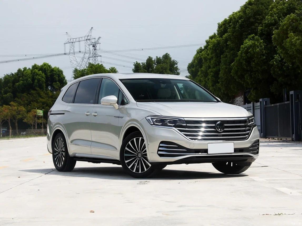 Thông số Volkswagen Viloran – Động cơ, kích thước, trang bị